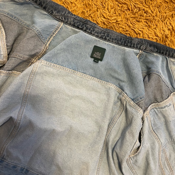 Super cute jean jacket! - Picture 3 of 5